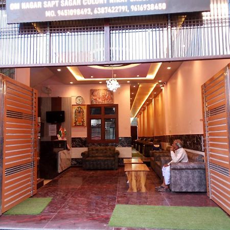 Kaka Guest House Ayodhya Bagian luar foto