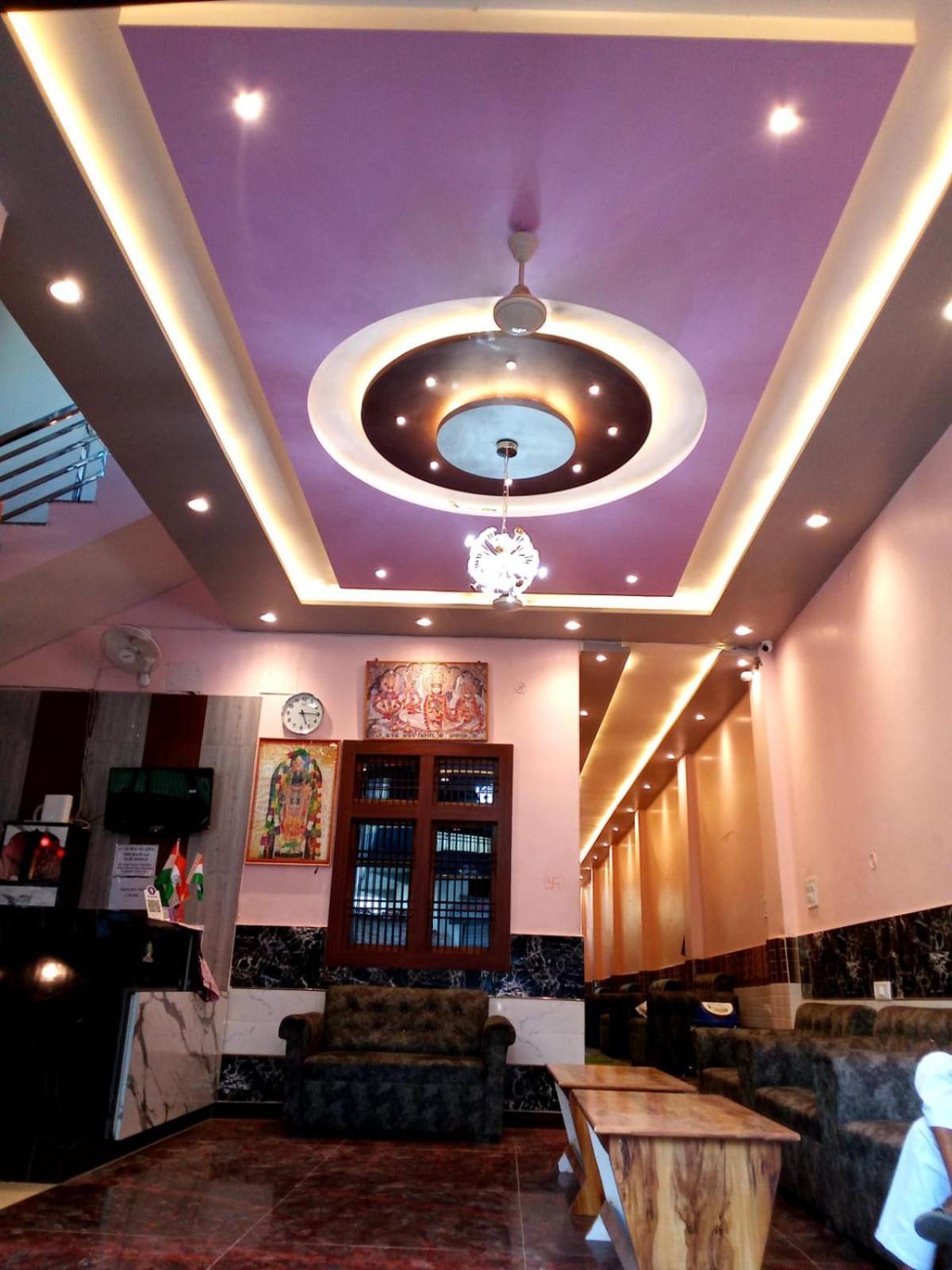 Kaka Guest House Ayodhya Bagian luar foto
