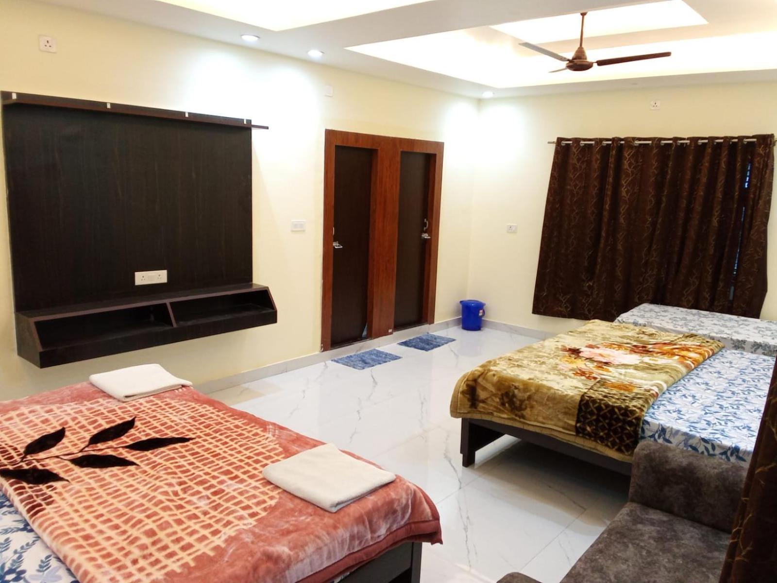 Kaka Guest House Ayodhya Bagian luar foto
